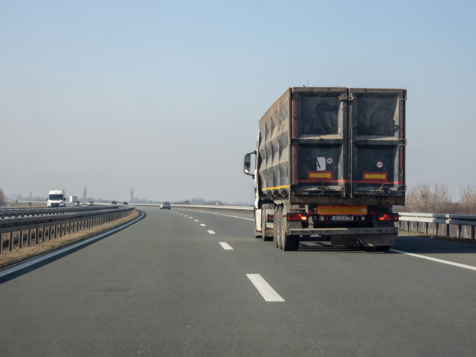 Expedited & Industrial Freight